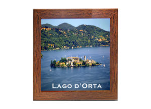 quadro legno ceramica lago d'orta